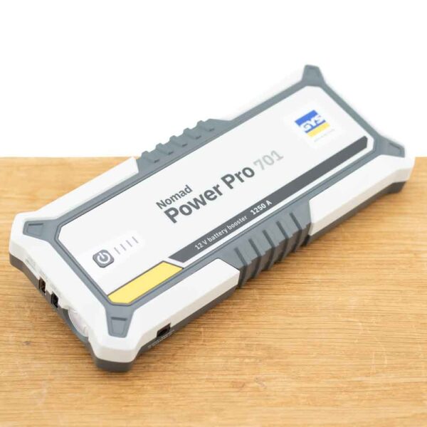 Nomad Power 701 - Lithium Jumpstarter, Powerbank