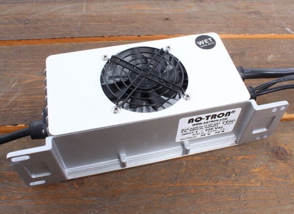 Hoogfrequent Acculader 36V 10A - WET