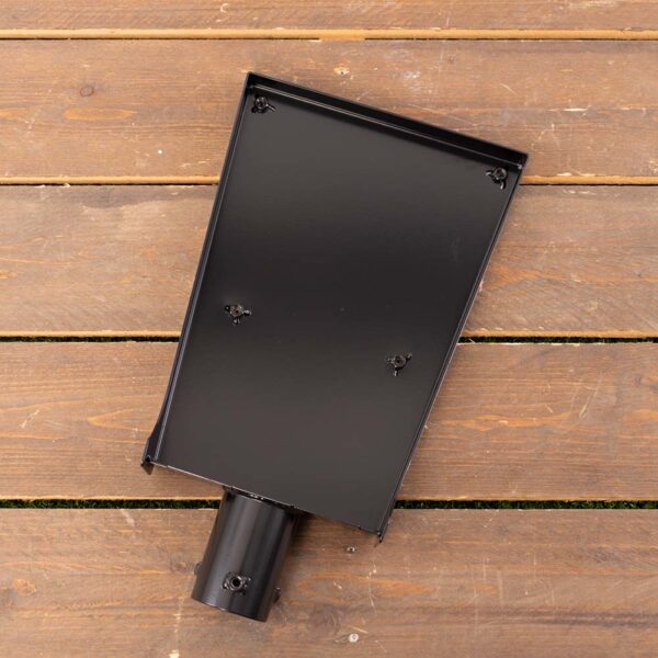 Adapter om CTEK Chargestorm lader op een paal te monteren