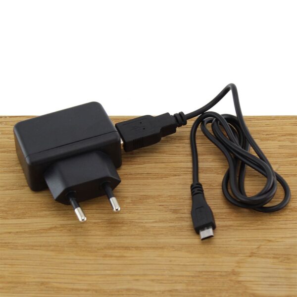 CDA1078S Charger Adapter 5V met USB