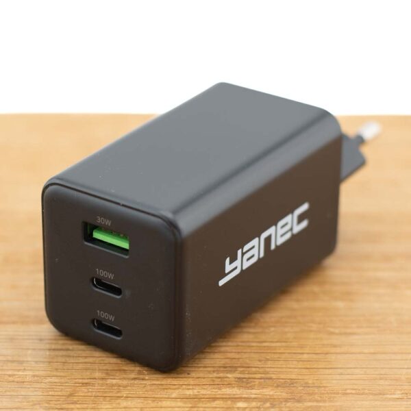 GaN Snellader 2 x USB-C 100W + USB-A 30W