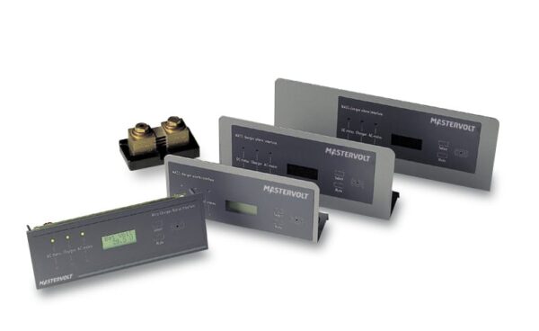 GMDSS frontpaneel voor Mass 24/75, 24/100 en 24/100-3ph