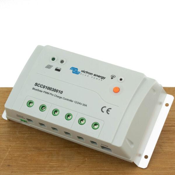 BlueSolar PWM Pro 12/24V-30A
