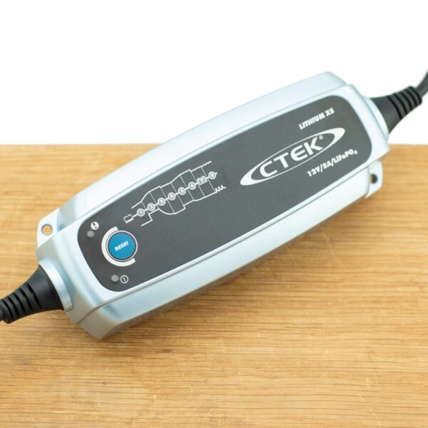 Lithium XS (LIFEPO4 - 12V / 5A)