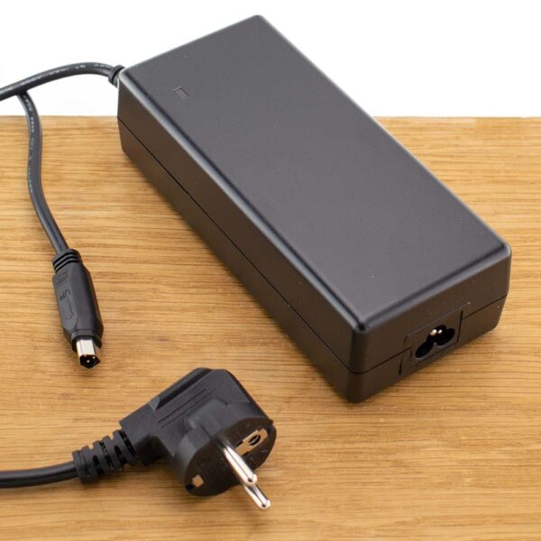fiets acculader 36V 2A voor SportDrive accu