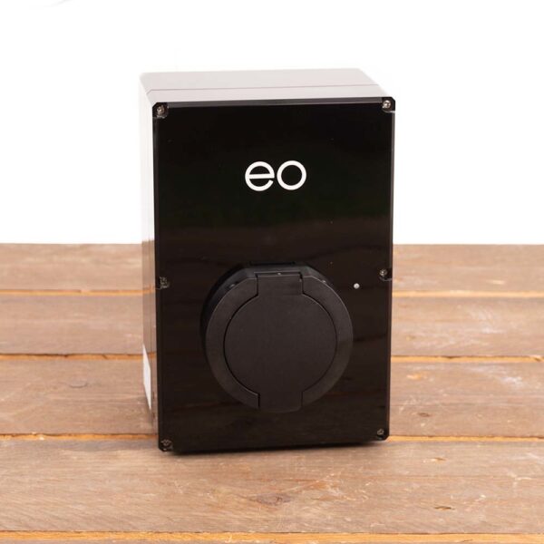 Mini 22kW Laadstation type 2 Outlet 3 x 32A Zwart